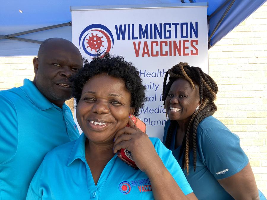 Community health workers at a Wilmington Vaccines clinic
